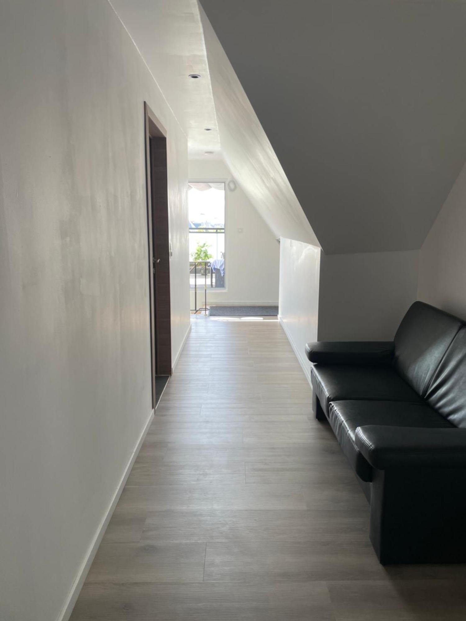 A&s - - * Ostend